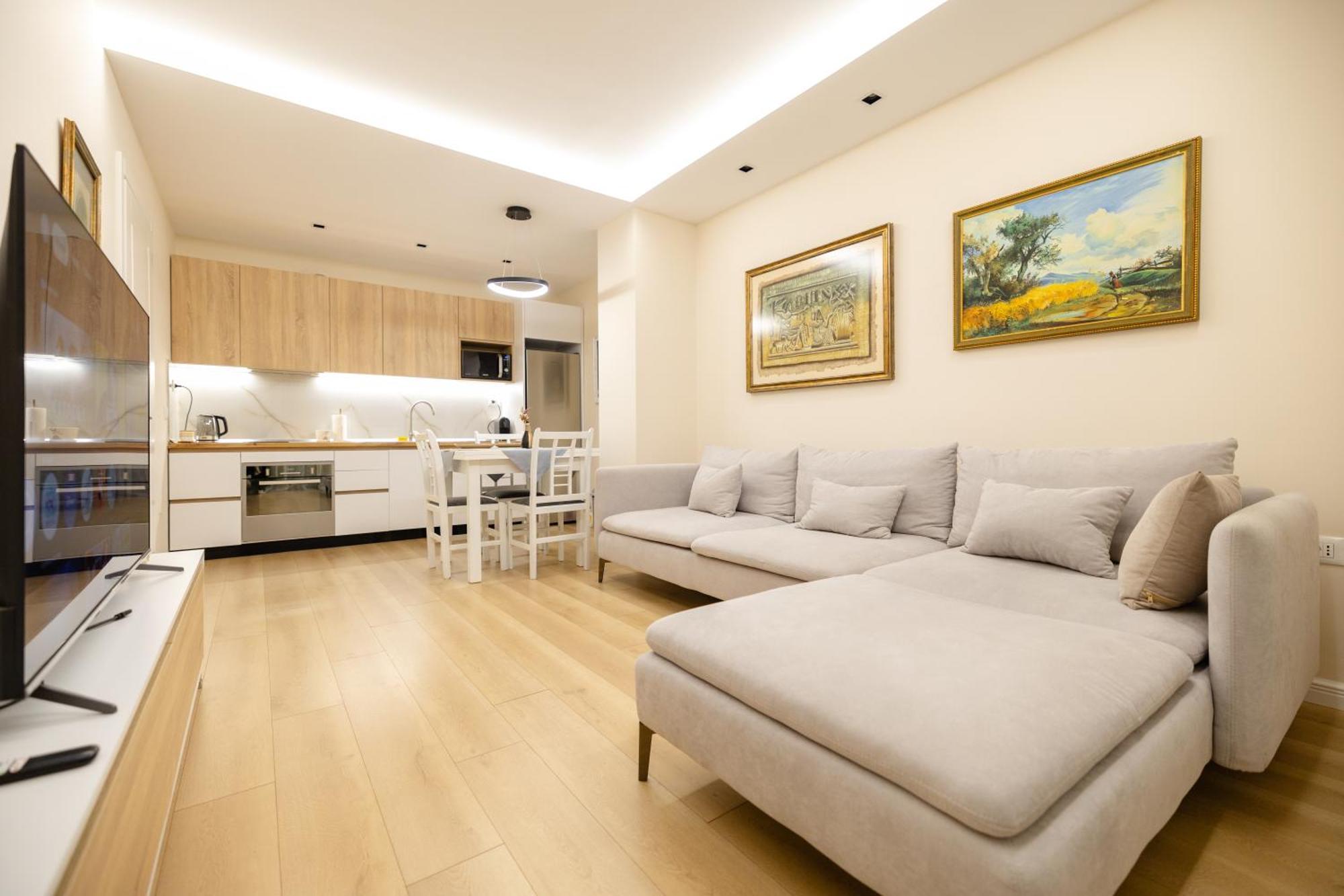 Luxury Center Observatori Apartment Tirana Exterior foto